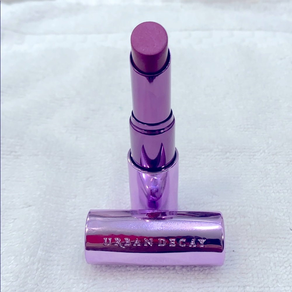Urban Decay Matte Lipstick - Matte After Dark NWT